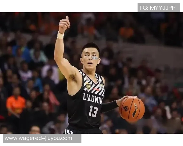 郭艾伦领衔中国男篮新征程展现青春活力与拼搏精神的完美结合